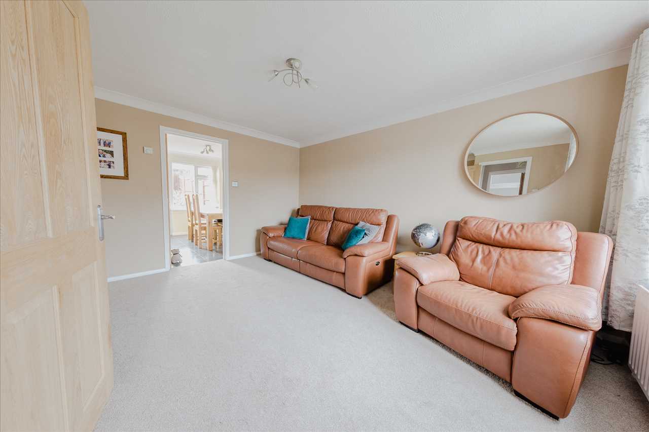 Lagonda Close, Newport Pagnell Alexander Lawrence