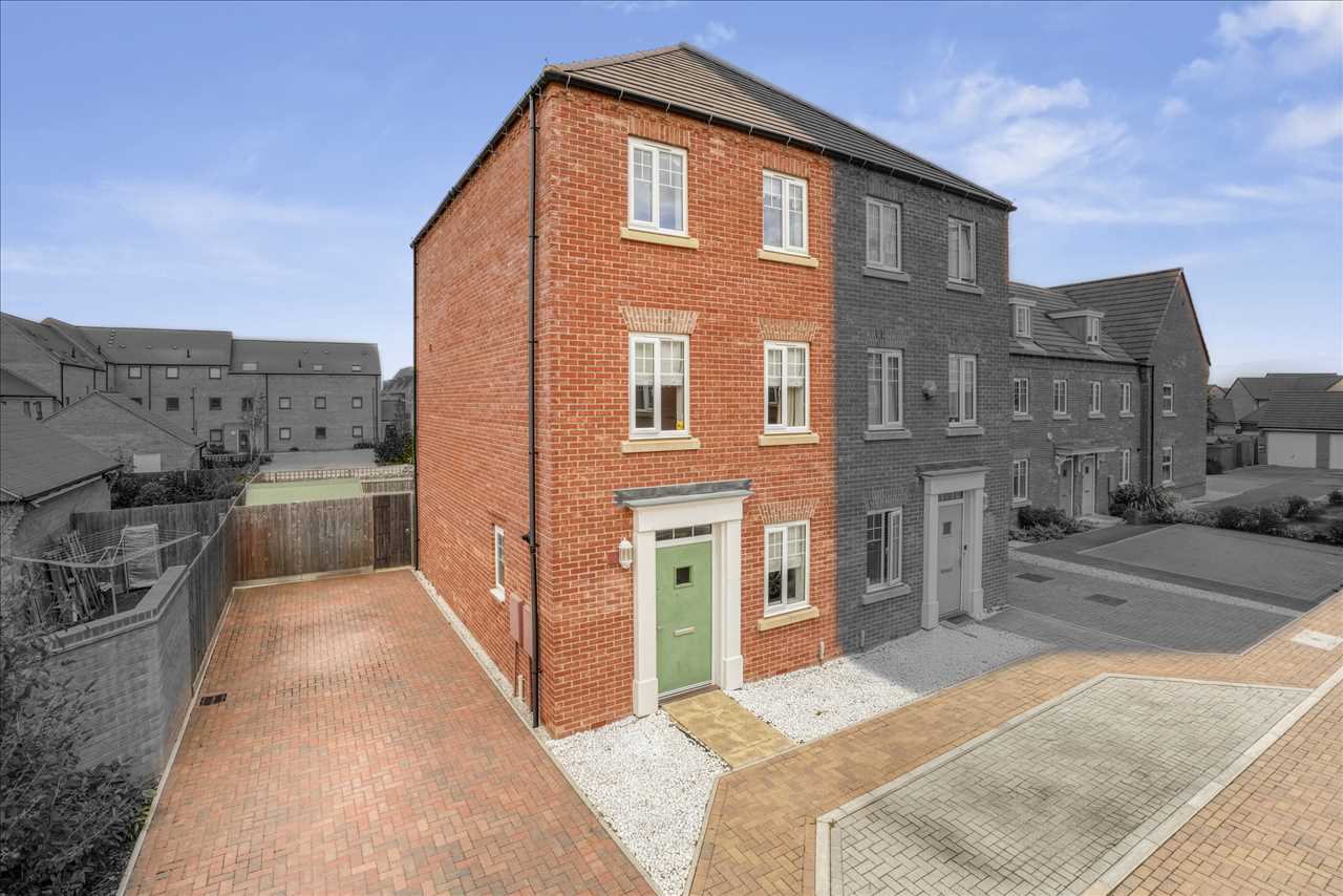 Dreadnought Drive, Brooklands