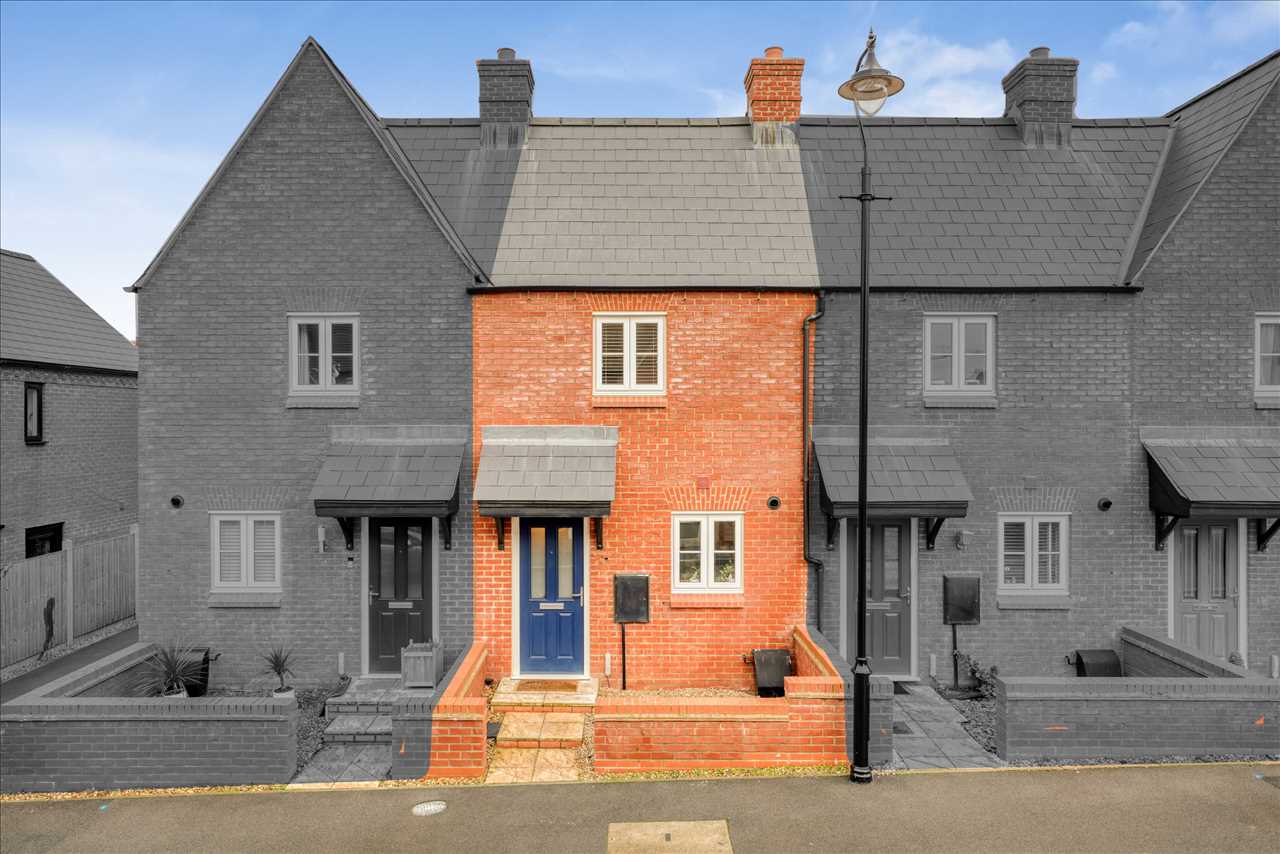 Pontefract Avenue, Towcester