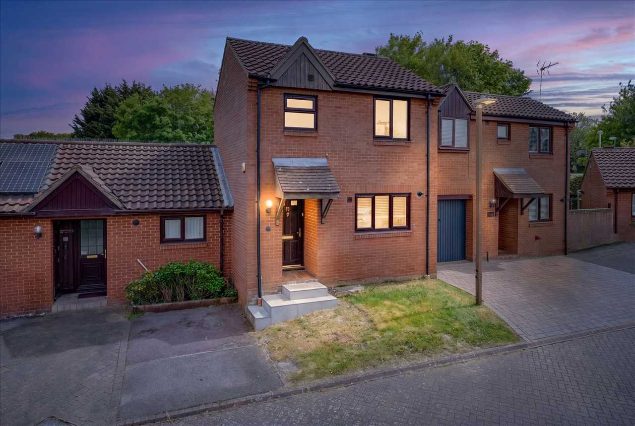 Sutton Court, Emerson Valley